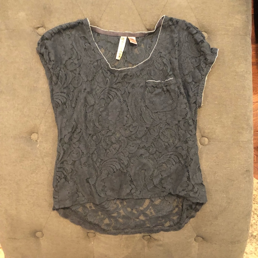 Eyeshadow Lace Top